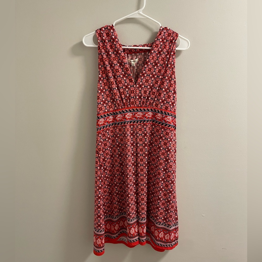 Max Studio Sleeveless V Neck Dress NWT